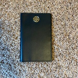 Tory Burch wallet